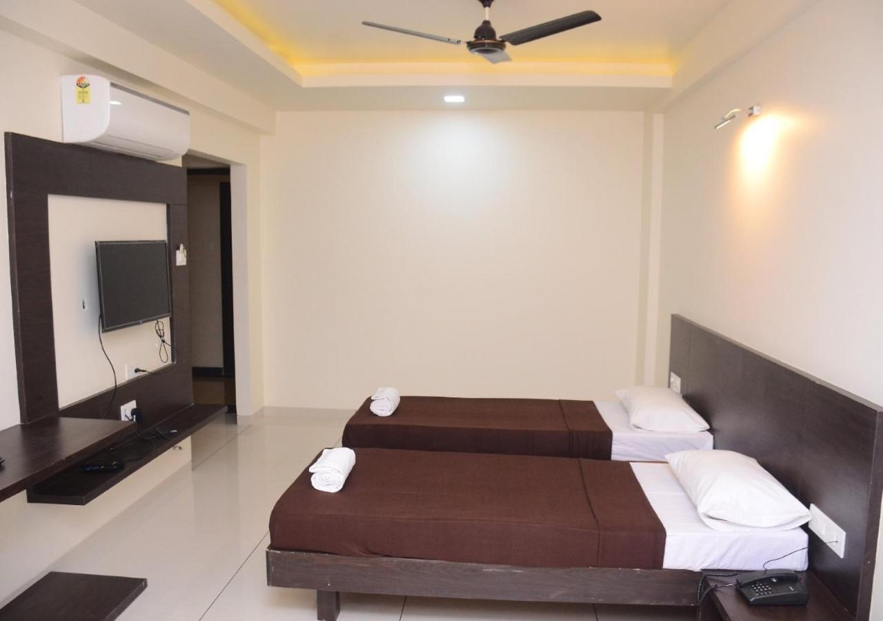 Kankavali The Hotel Relax Kankavli מראה חיצוני תמונה