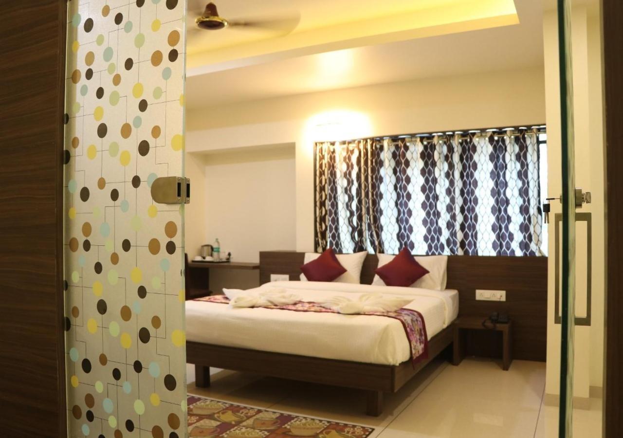 Kankavali The Hotel Relax Kankavli מראה חיצוני תמונה